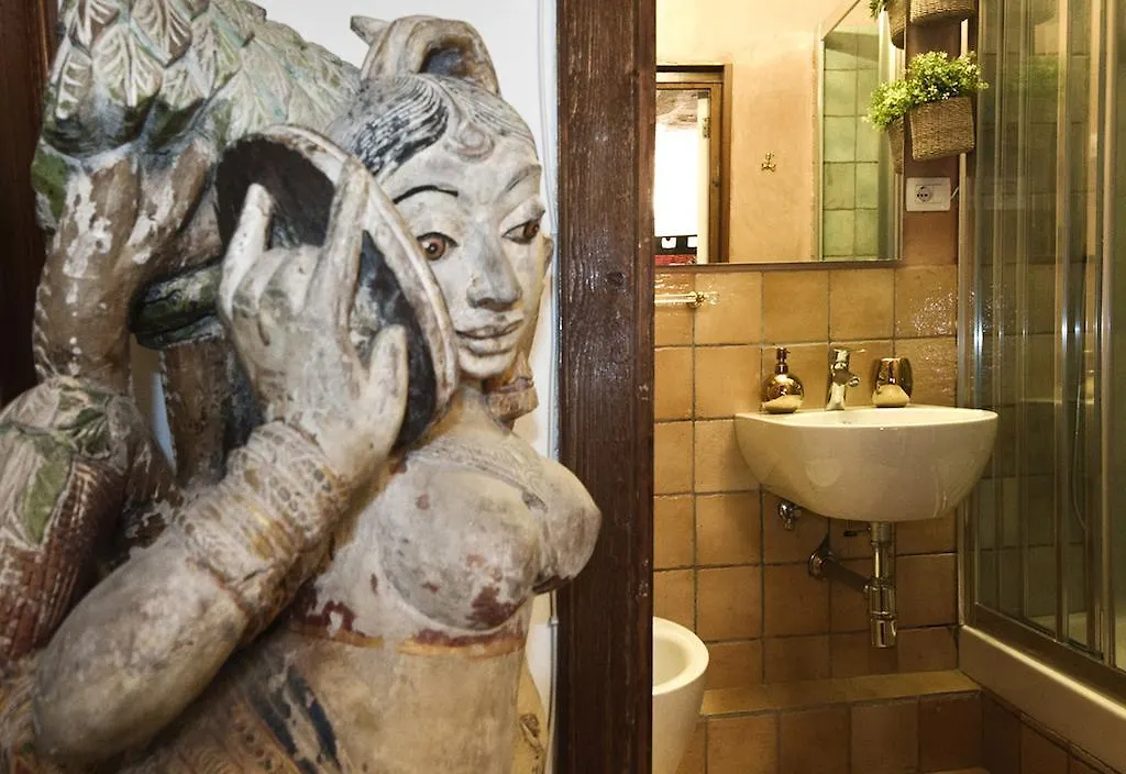 Dei Due Portoni Suite Storica Lecce Bed & Breakfast